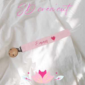 Attache Tétine en Tissu Rose