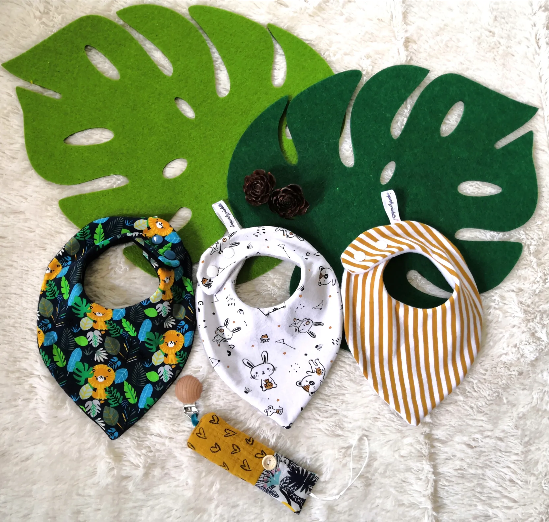 Bavoir Bandana Jersey, modèle garçon – Image 6