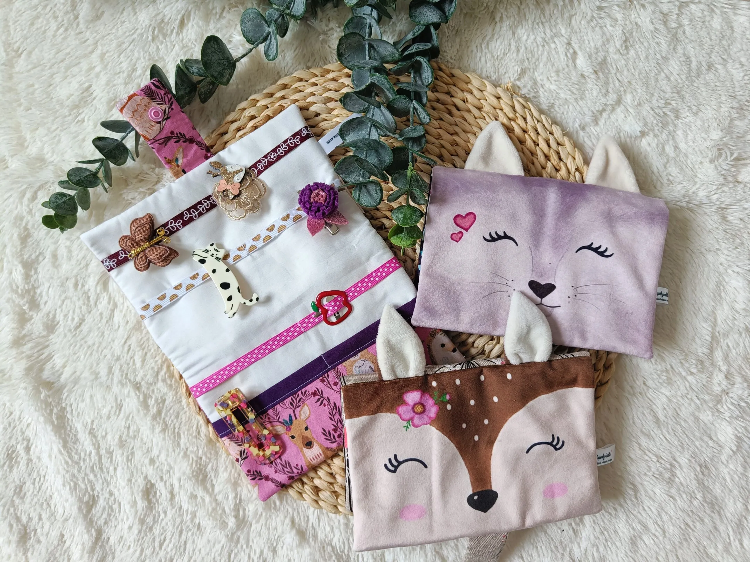 Pochette à barrette